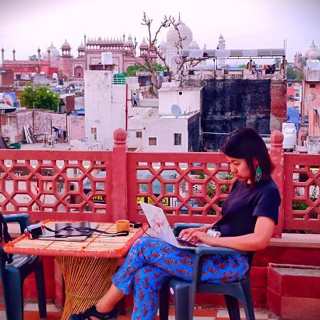 Hotel India Inn Walking Distance From Taj Mahal-- Rooftop Taj Mahal View Agra  Ngoại thất bức ảnh