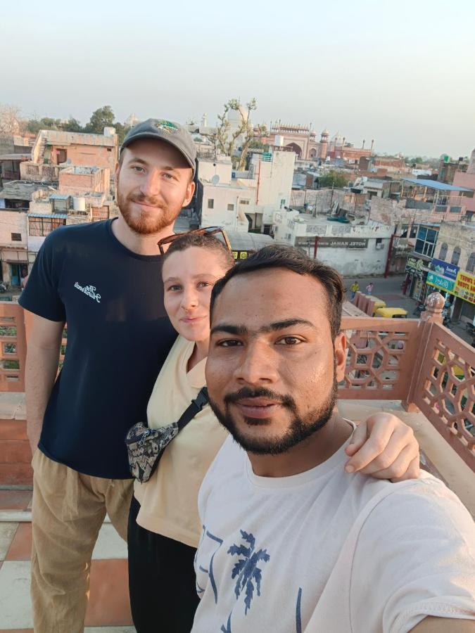 Hotel India Inn Walking Distance From Taj Mahal-- Rooftop Taj Mahal View Agra  Ngoại thất bức ảnh