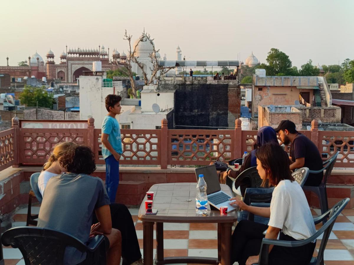 Hotel India Inn Walking Distance From Taj Mahal-- Rooftop Taj Mahal View Agra  Ngoại thất bức ảnh