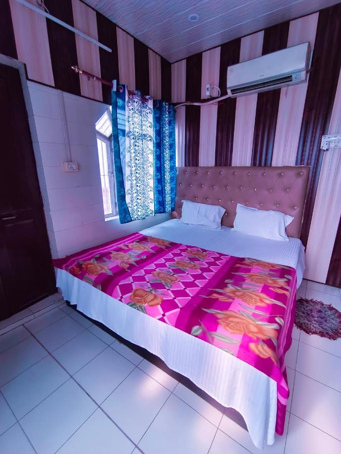 Hotel India Inn Walking Distance From Taj Mahal-- Rooftop Taj Mahal View Agra  Ngoại thất bức ảnh