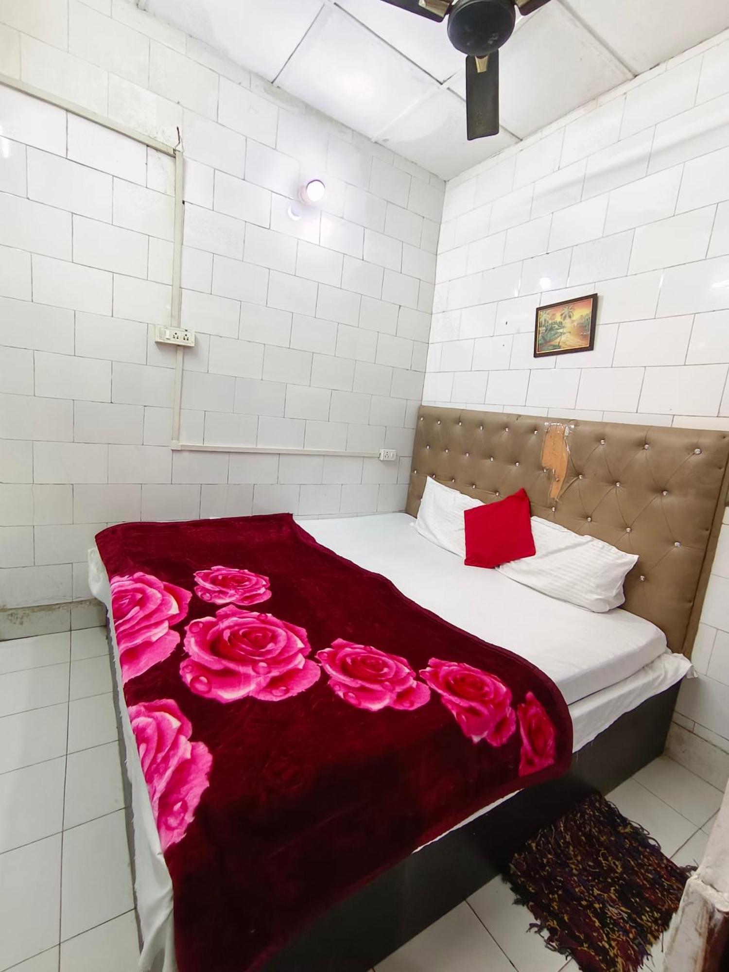 Hotel India Inn Walking Distance From Taj Mahal-- Rooftop Taj Mahal View Agra  Ngoại thất bức ảnh